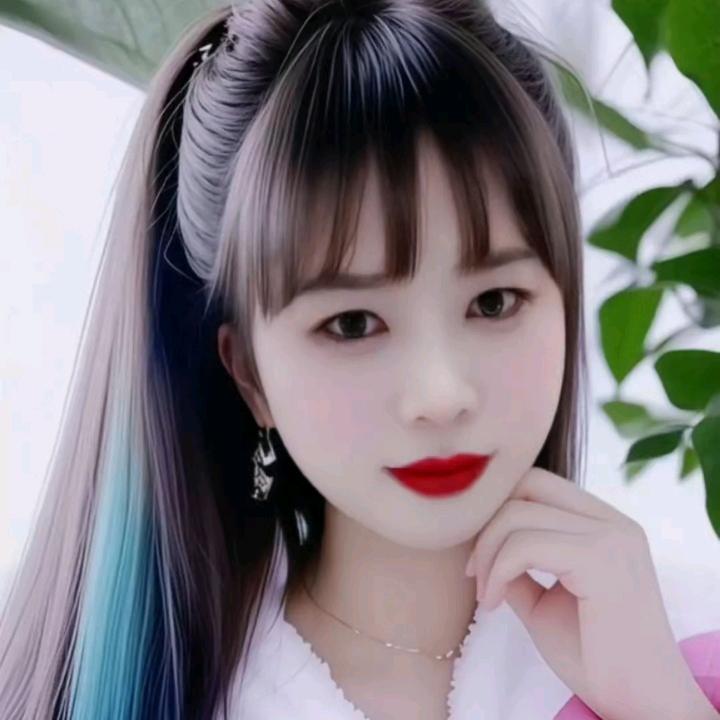 小可爱🌹🌹💄💄💋💋💝💝