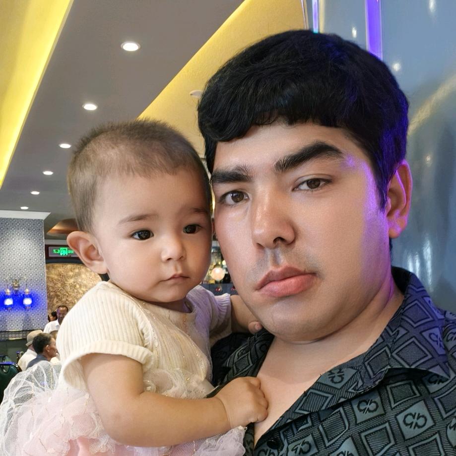 农村养蜂小伙