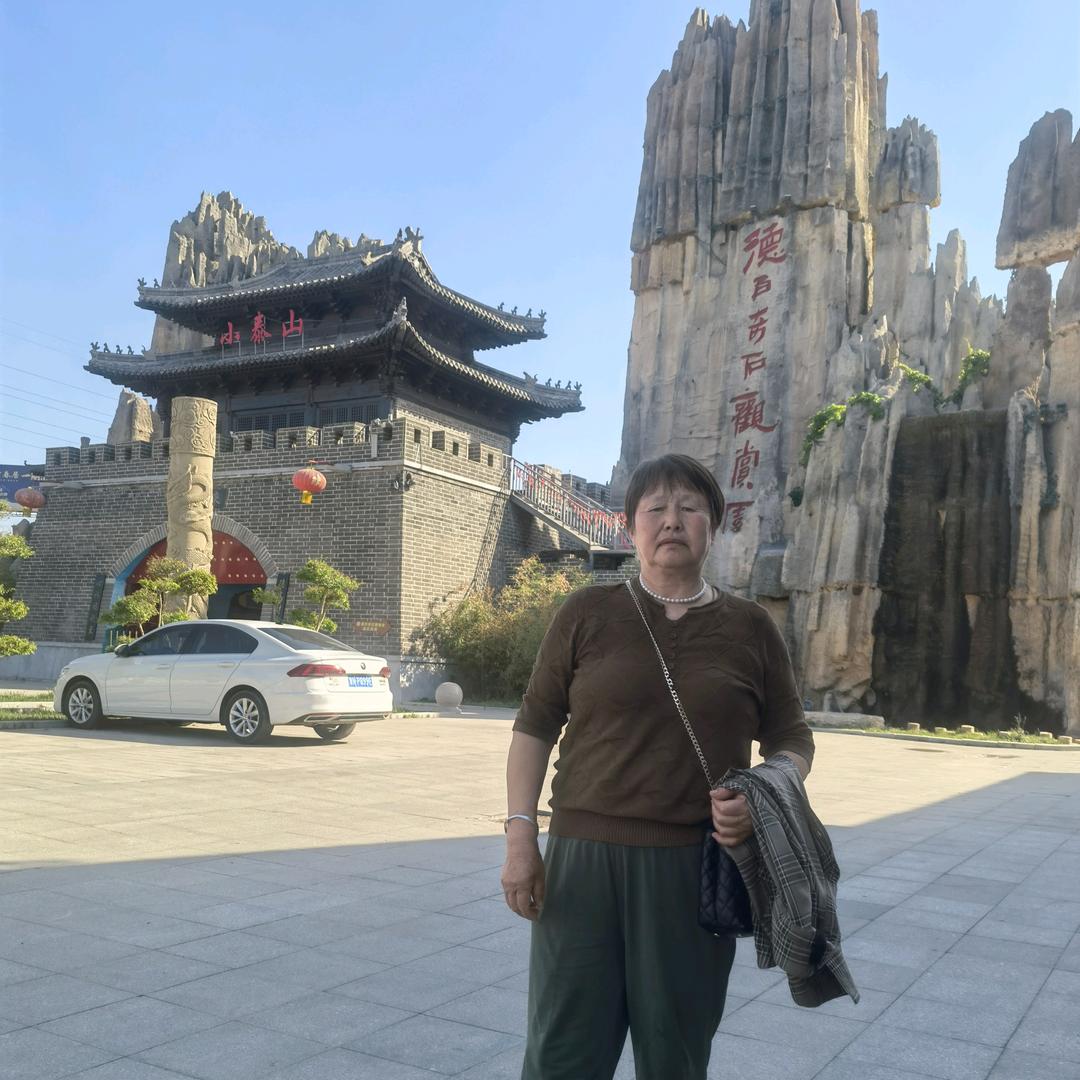 鹅妈妈
