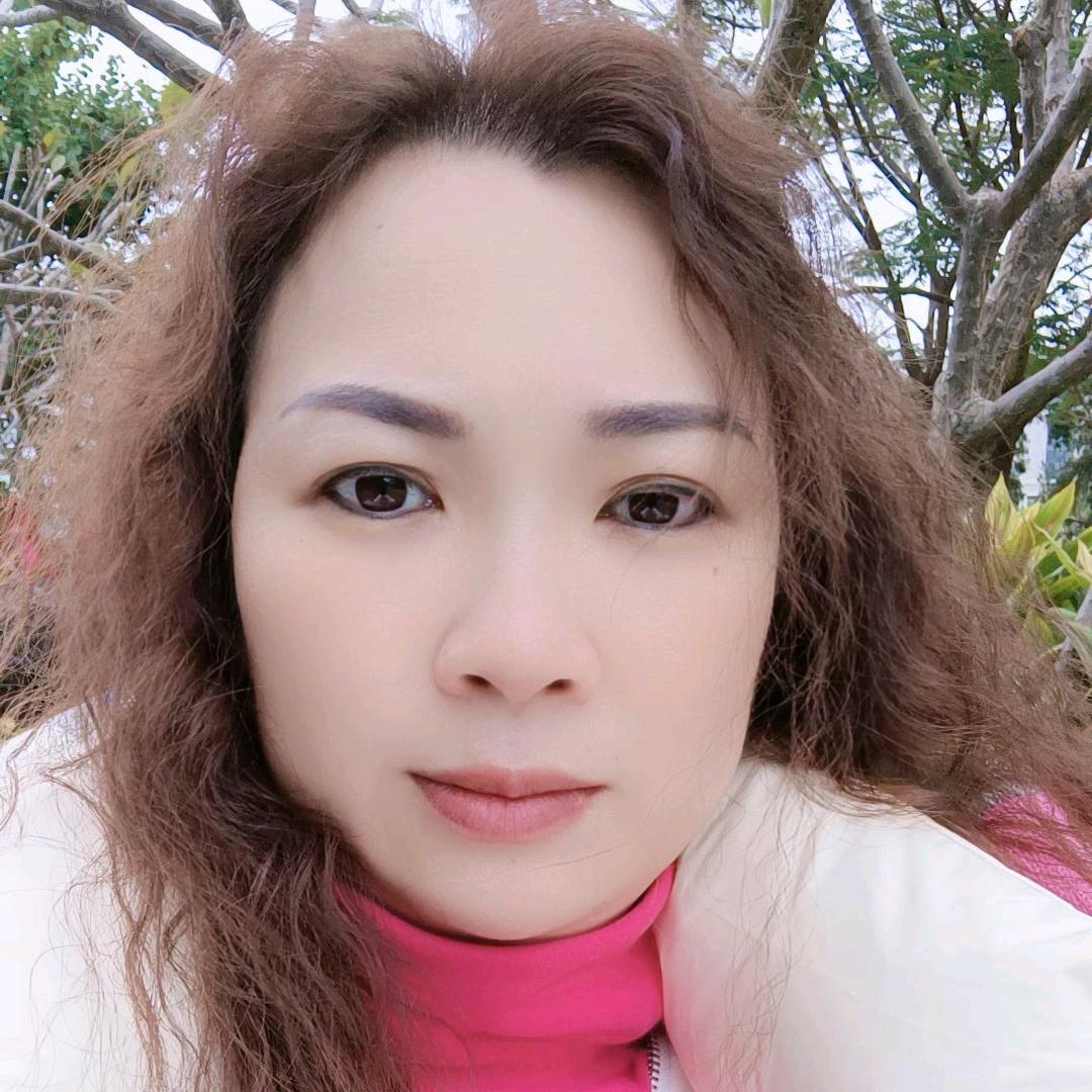 四个爱打篮球的宝妈