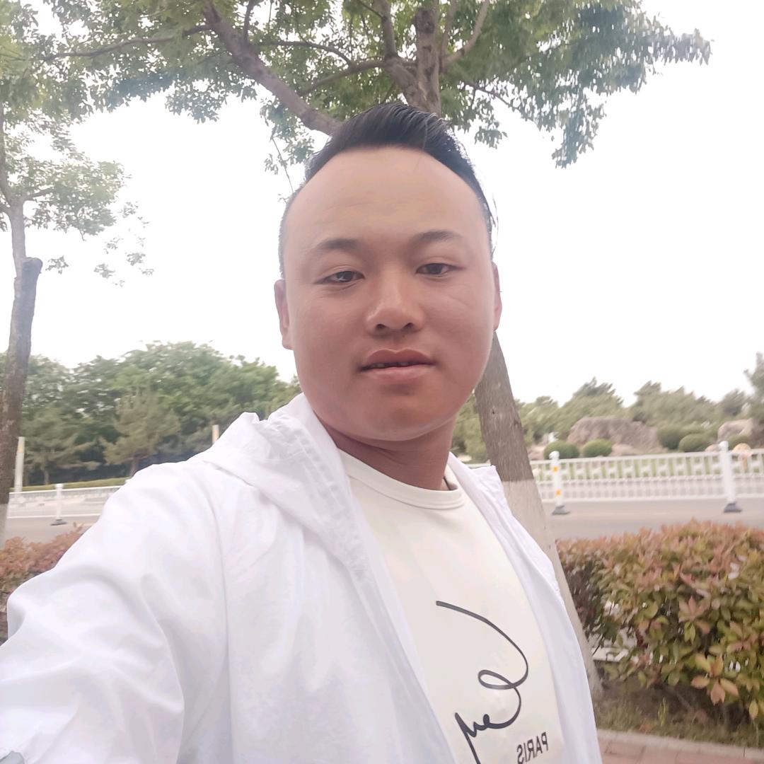 农村小海哥《996》