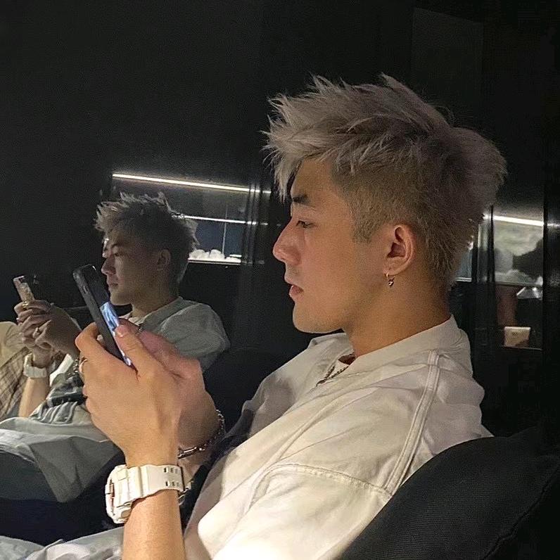 天才男友Alex