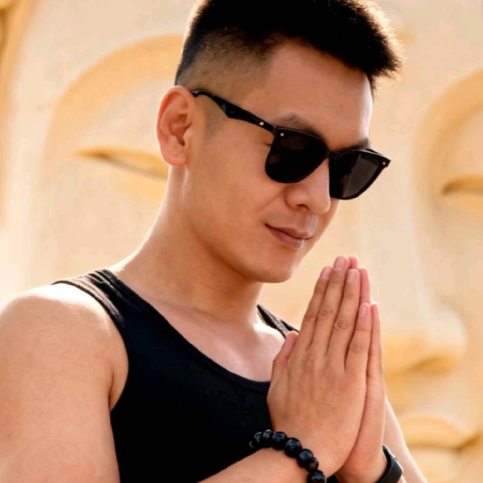 曲江润远地产小王