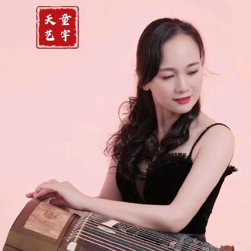 江门古筝钢琴培训-马老师