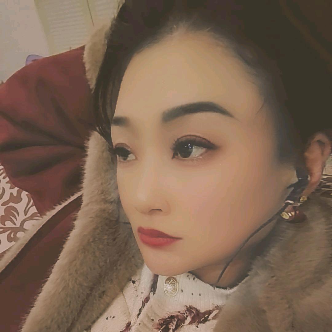 叫我芳姐😎专业美缝上料地暖回填