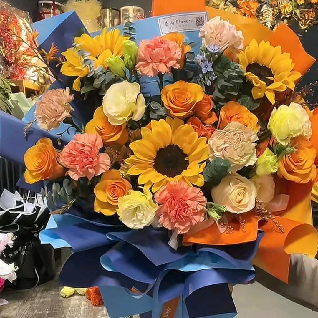 ღ᭄💞微笑向阳໑ຼ₀₂₃💕