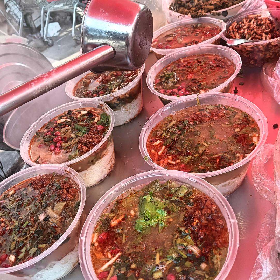 广东肠粉云南米线