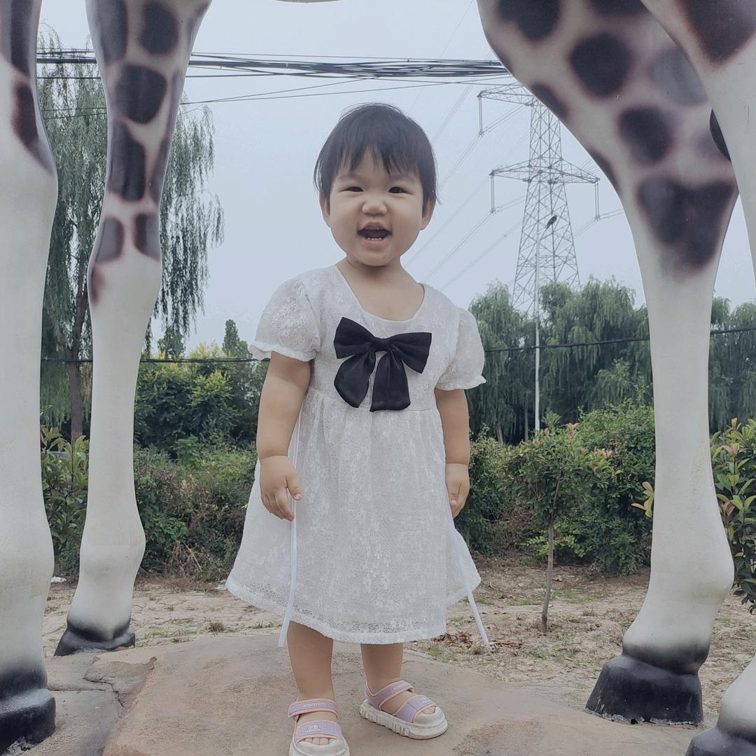小蔓妮
