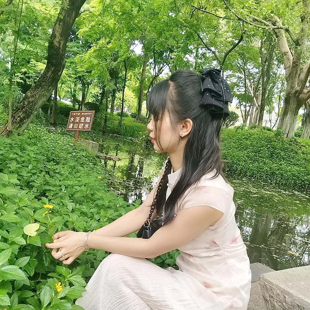 @妍宝儿*