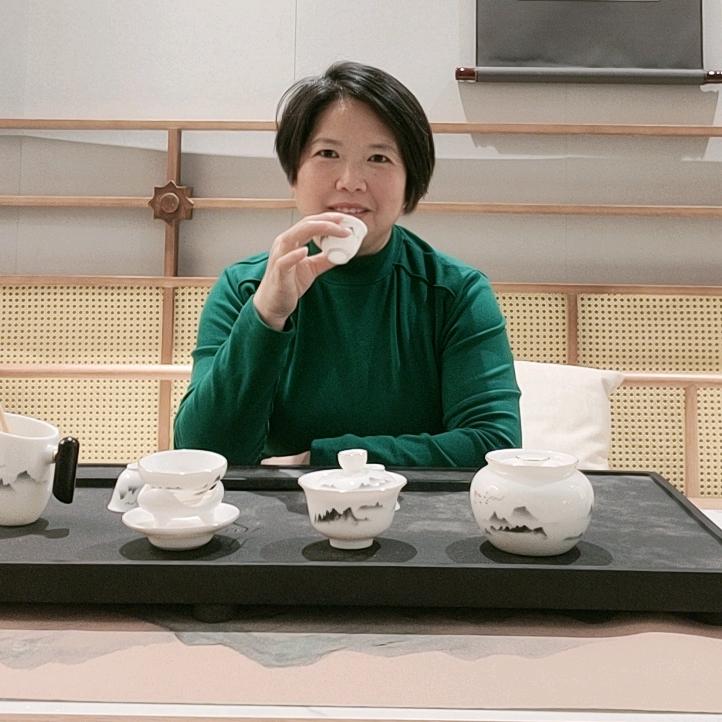 张形珍