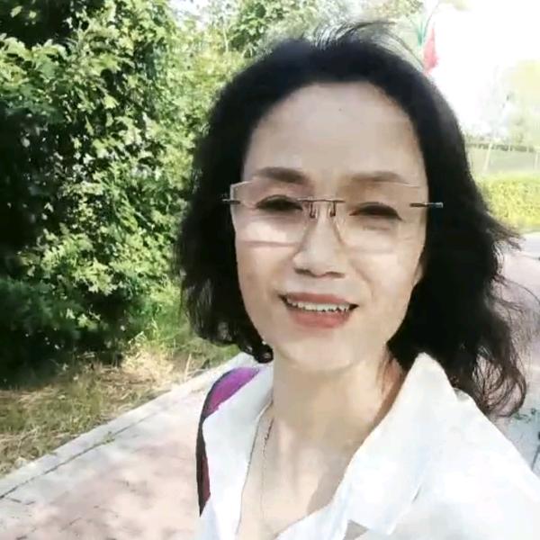 小溪姐