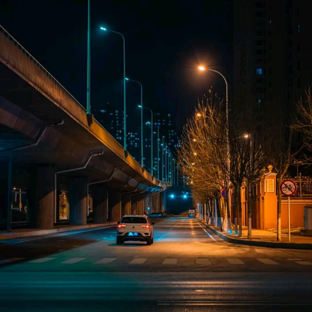 少爷