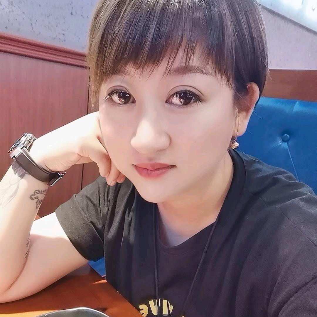 威海火炬八街～编发，海娜手绘，面部彩绘