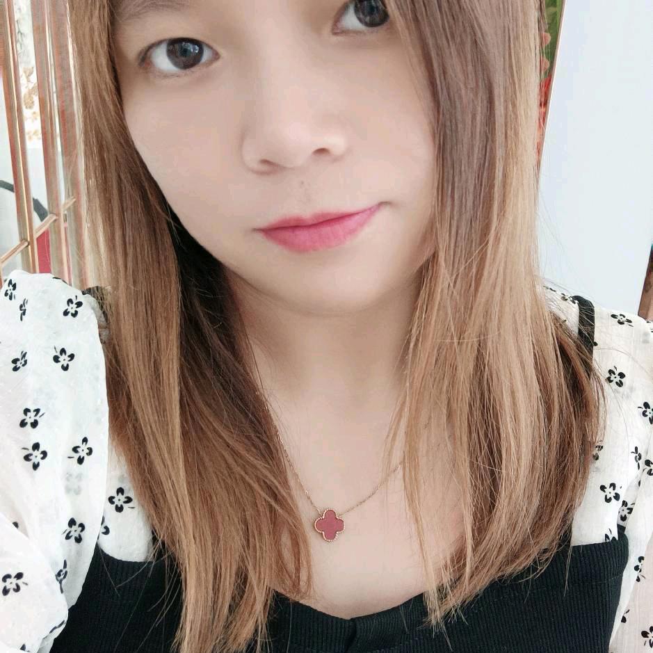 我是蓉蓉吖