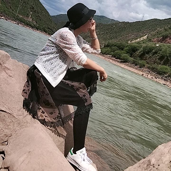 ღ᭄单只蝴蝶ঞꦿ᭄💞(美食+搞笑)