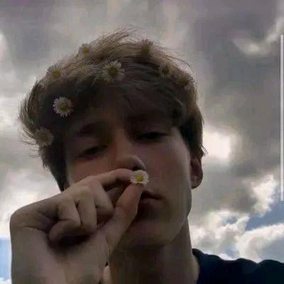 🌈会飞翔的苦碴子