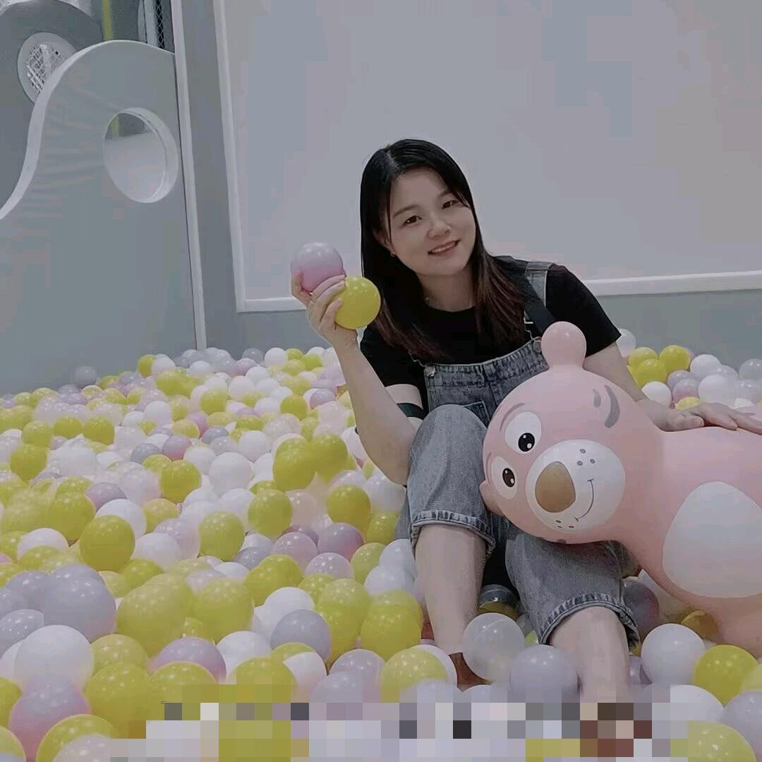 小 润 姐姐