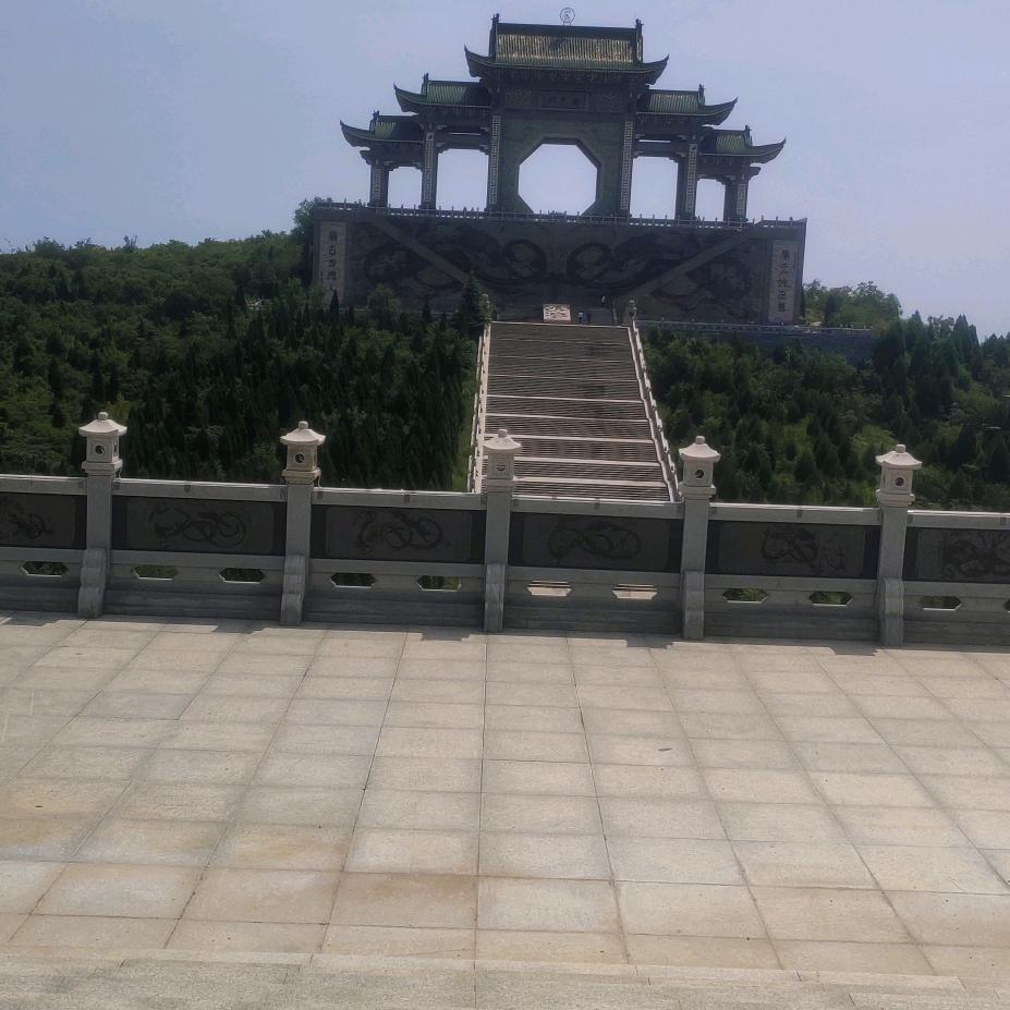 班小小