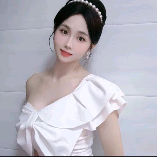 陈小晨吖