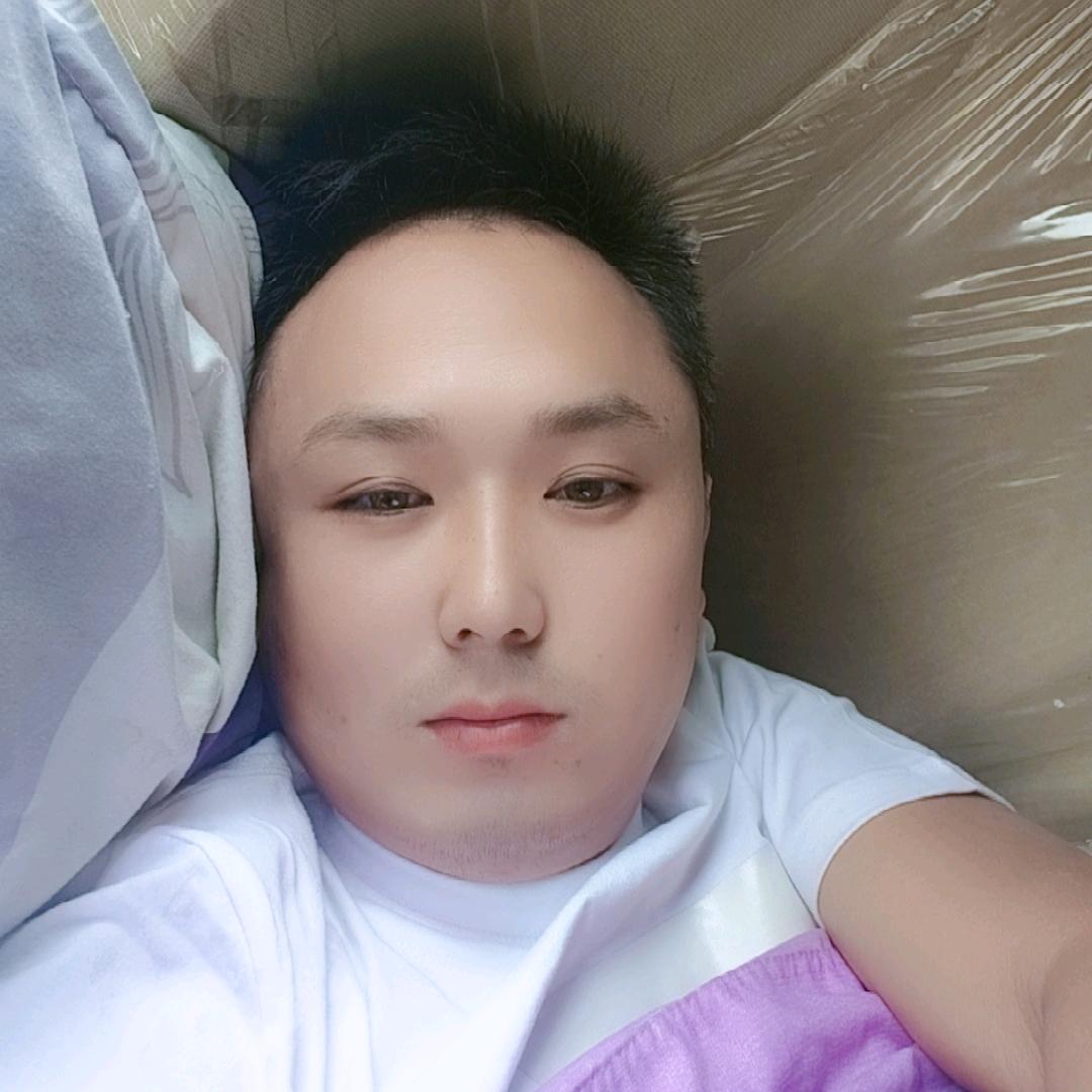 社会现实，
