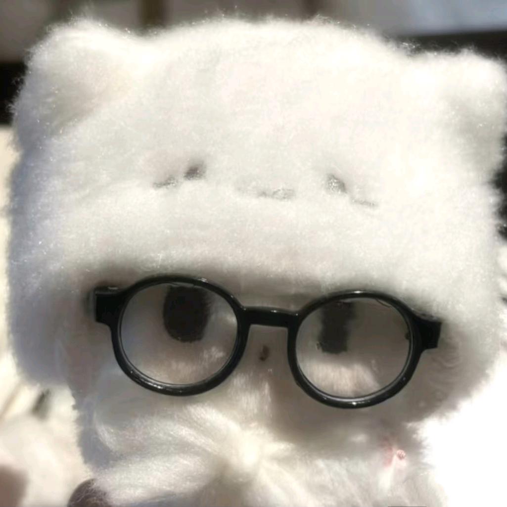 ૮ ・ﻌ・ა思思