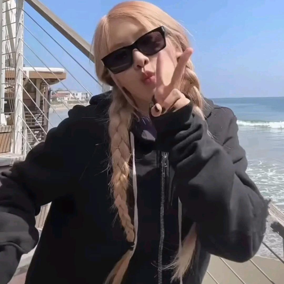 闪闪