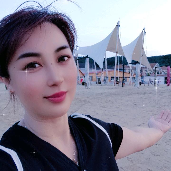 鸿源度假村