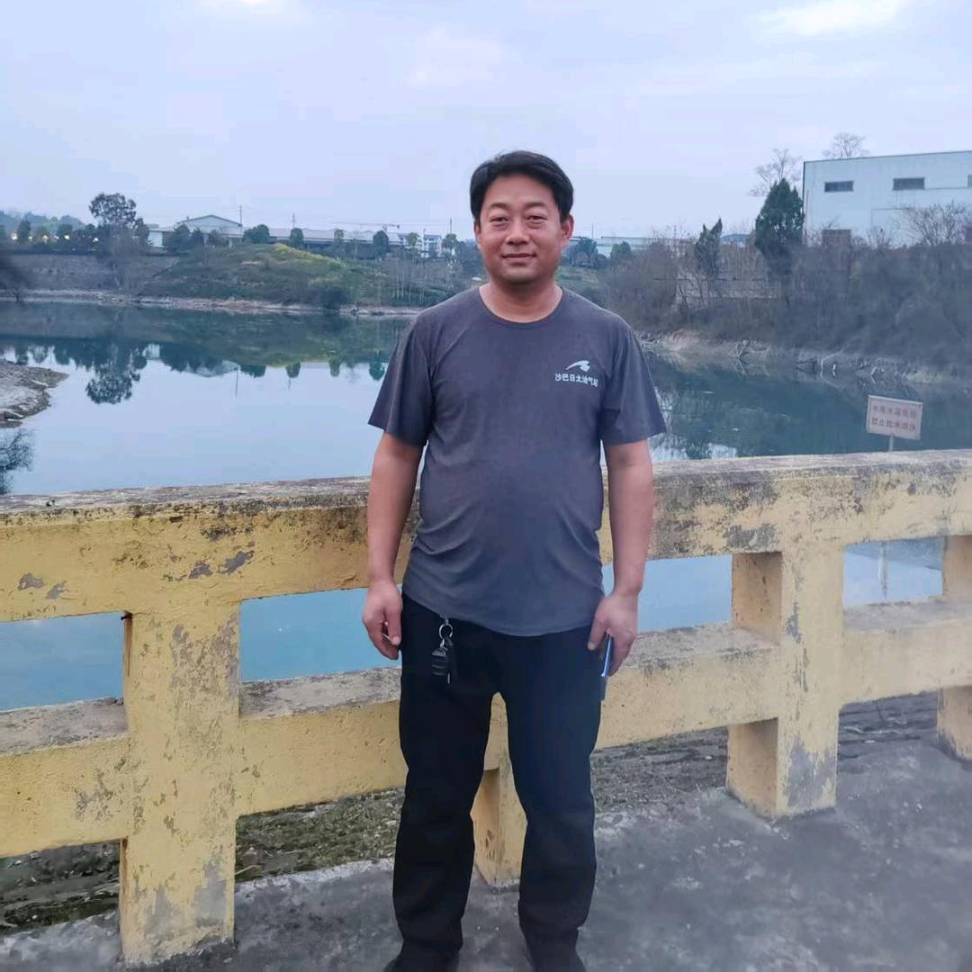 冯旭