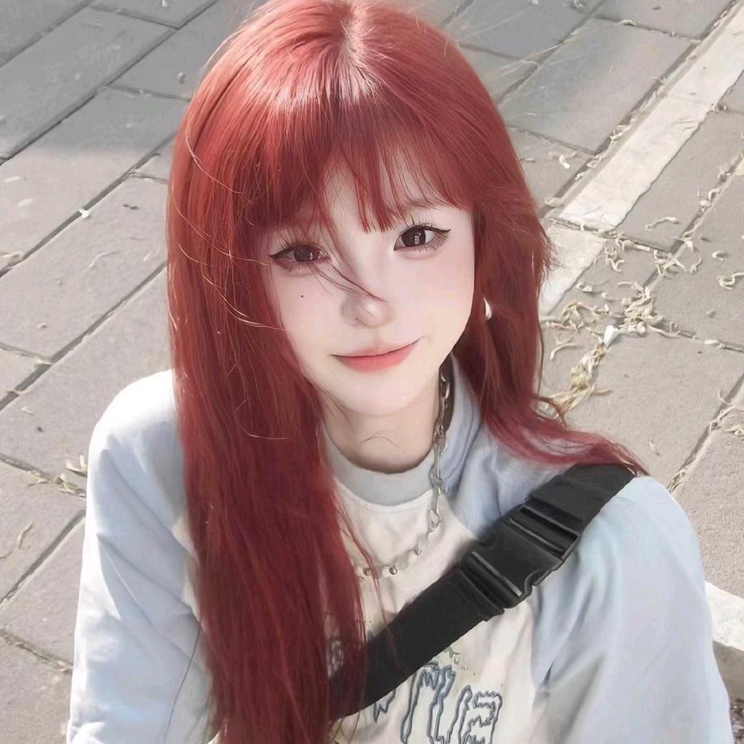 桃奈由纪