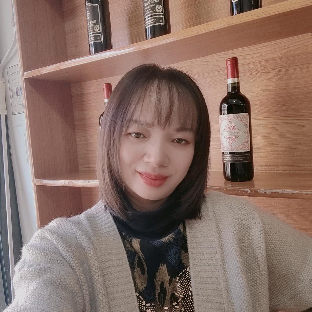 👄阿红👄