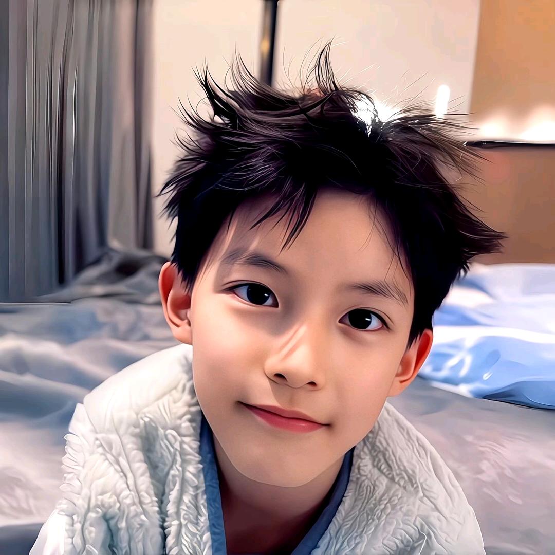 口袋里的鸡腿🍗