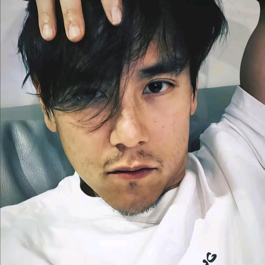 关闵绿
