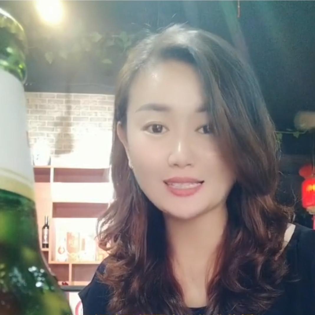 贾丽丽