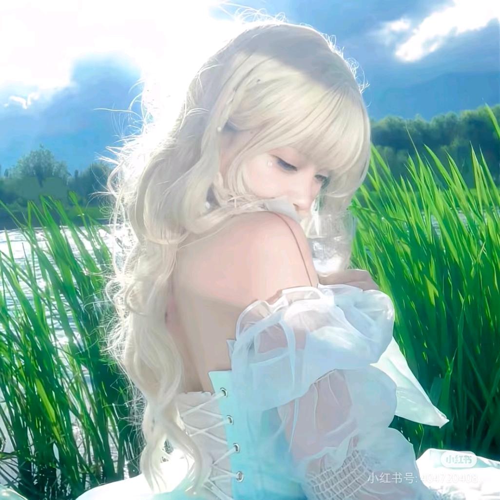 𝓴𝓻𝓲𝓼𝓲𝓭𝓮