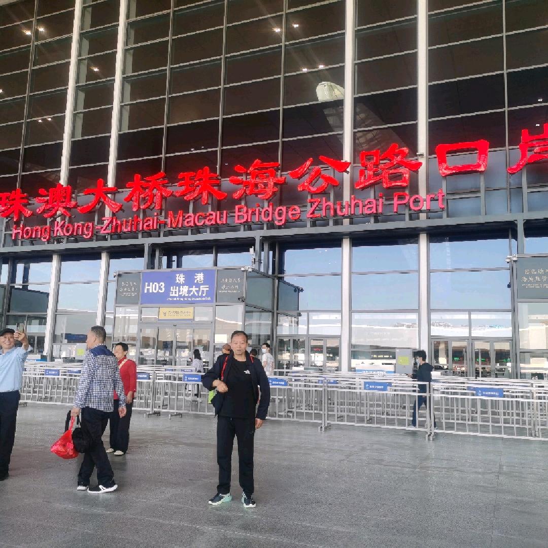 杨佳当家