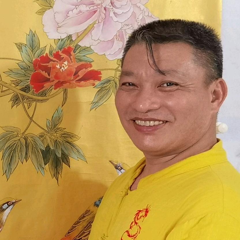 画家周永红