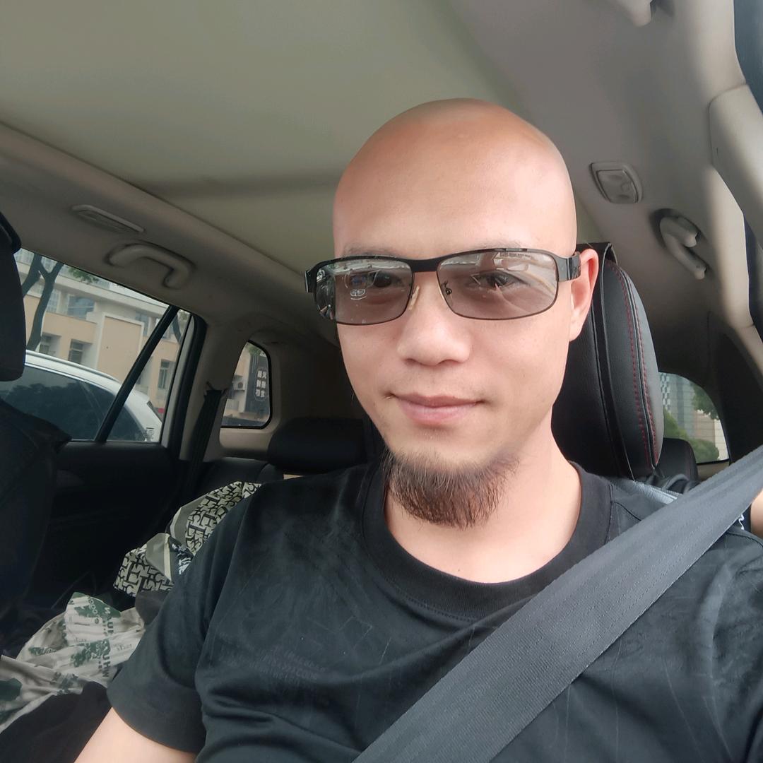 万花丛中一点笑