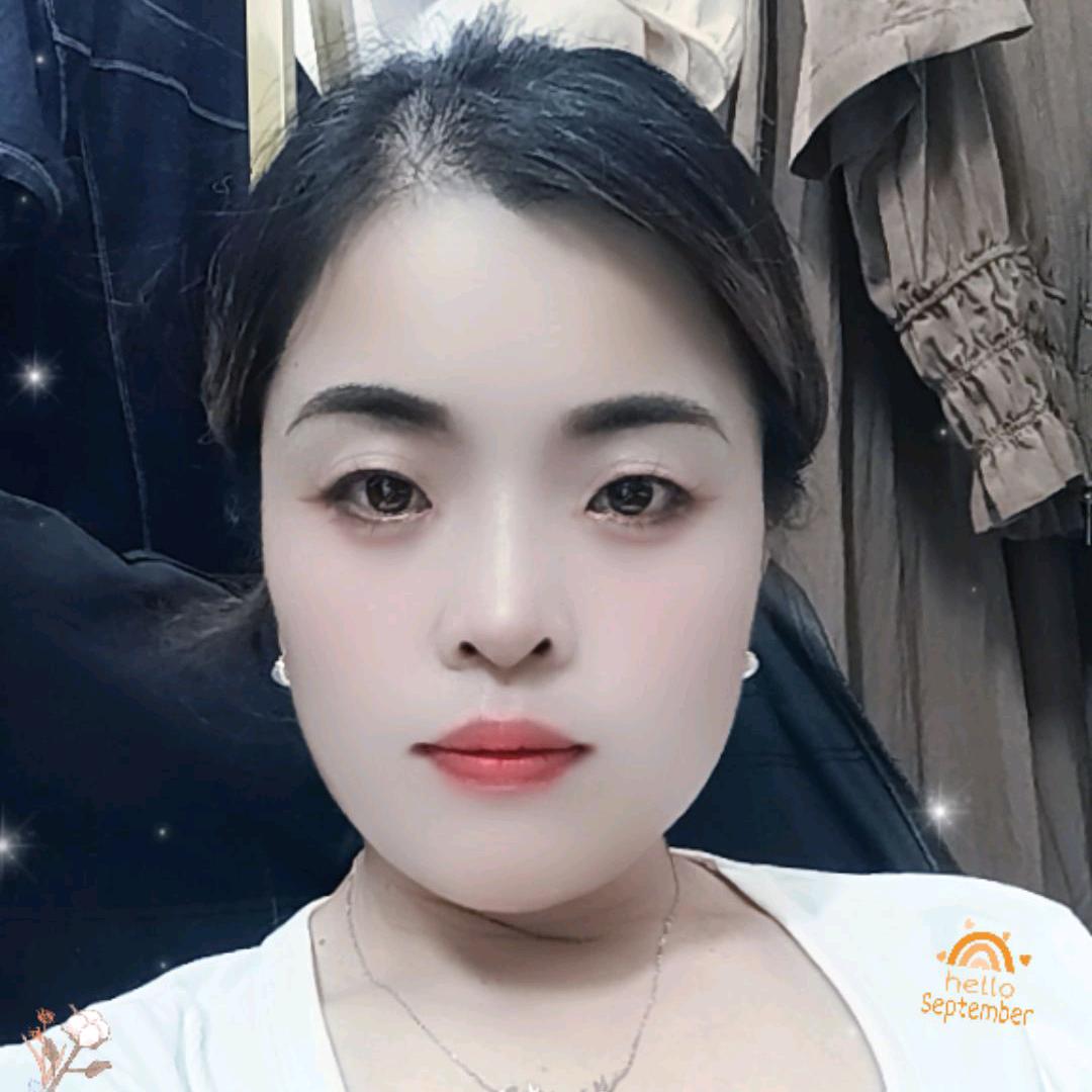 娟娟吖🍒（品牌女装🐳🌷大彦店）