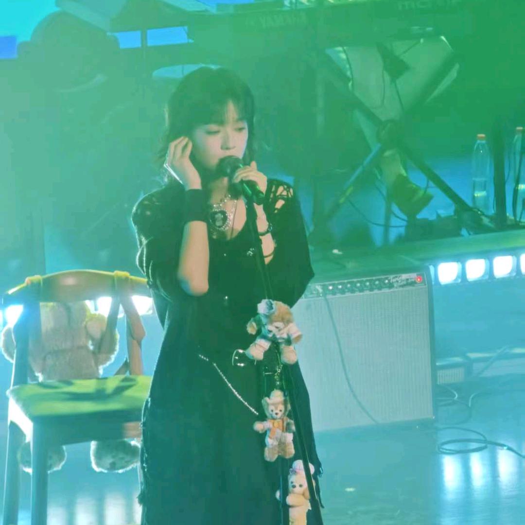 菲布司她✨✨✨