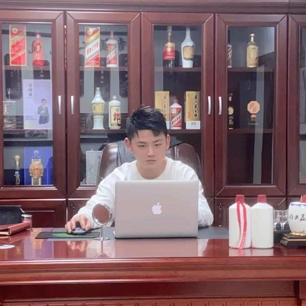 负债的小航