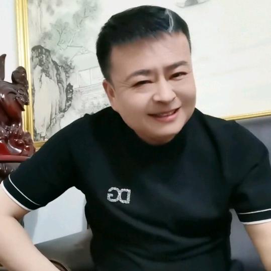 老 顽 童