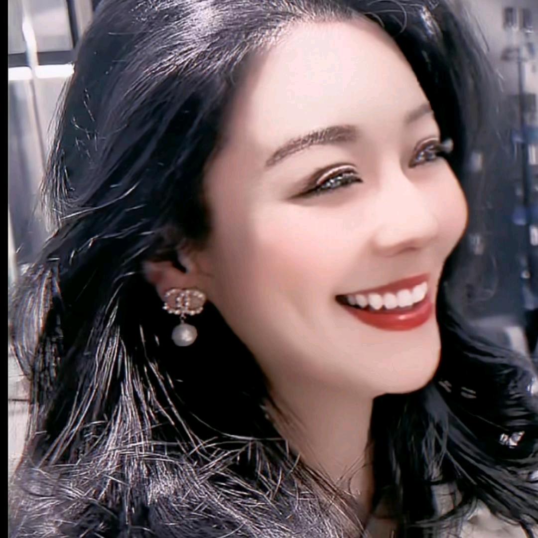 任性🌹😜（连赞，乱评拉黑）