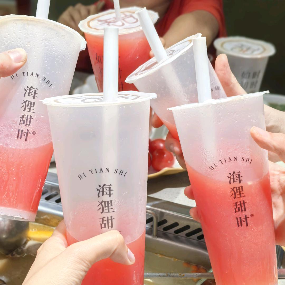 沉迷于刷烤盘的面包工和偶尔调茶的带娃师