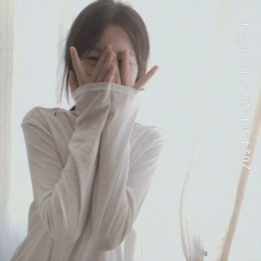 李子.