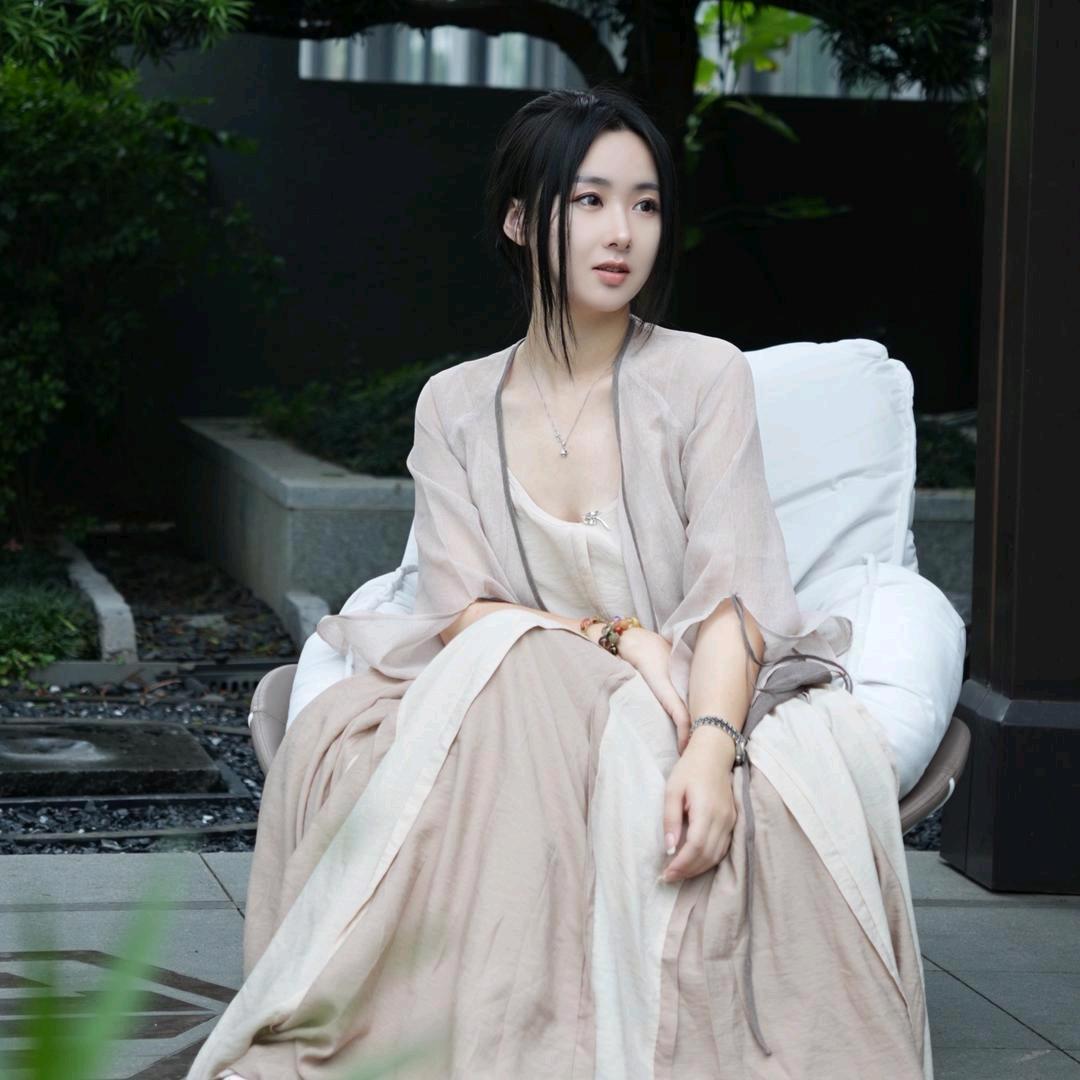 豆包儿的星耀家日播