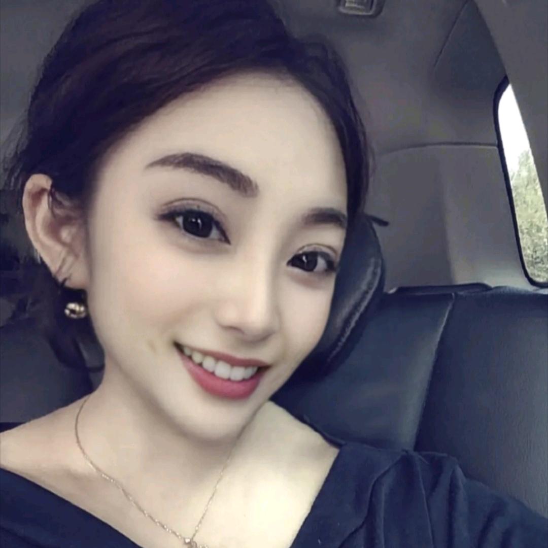 俊俊 （