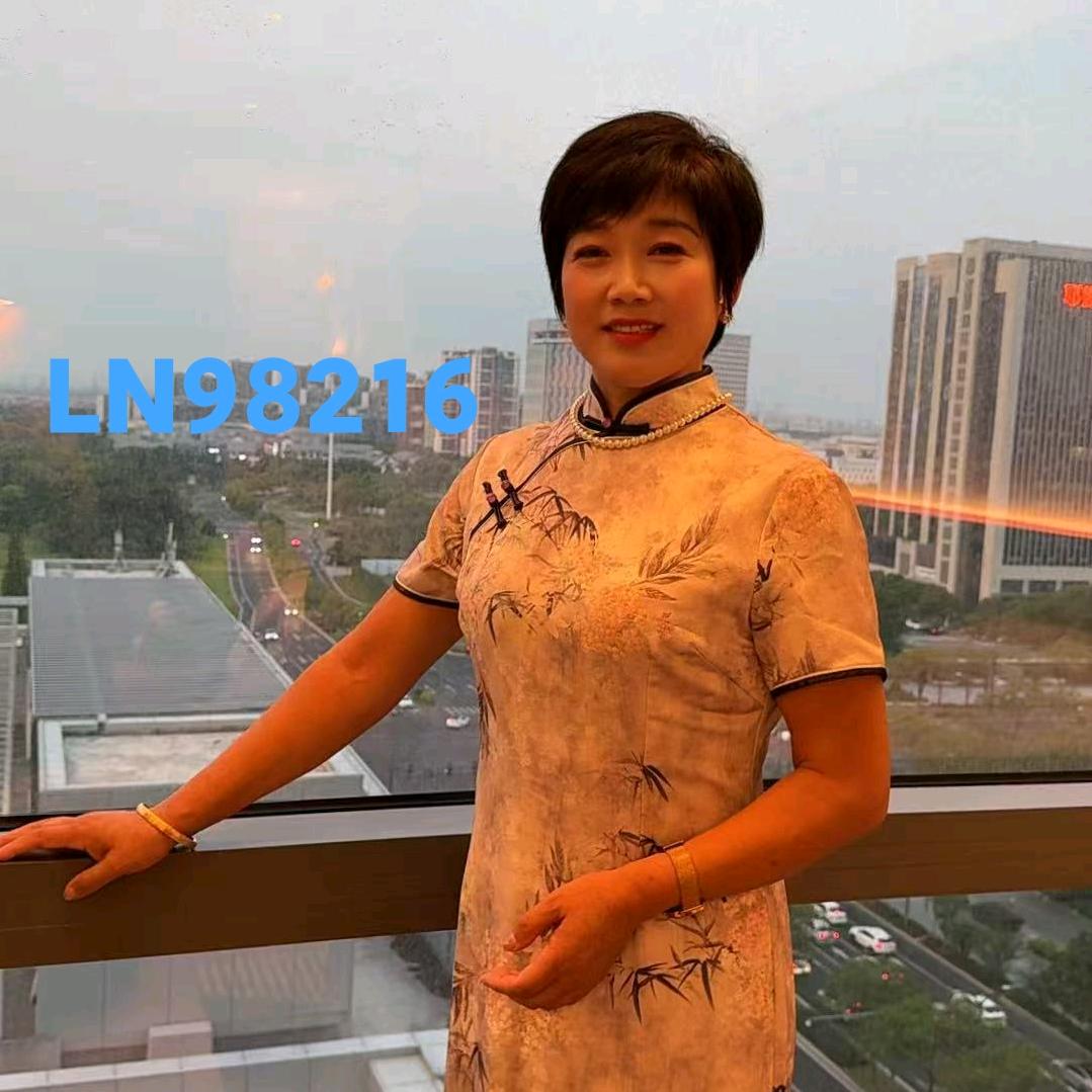 丛姐  （六妮的小号）