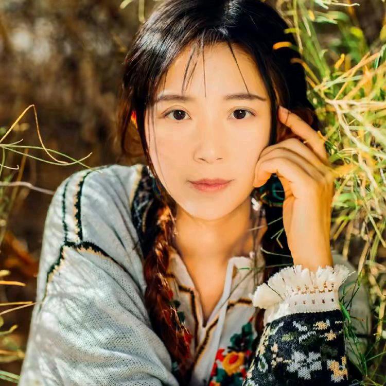殷芝