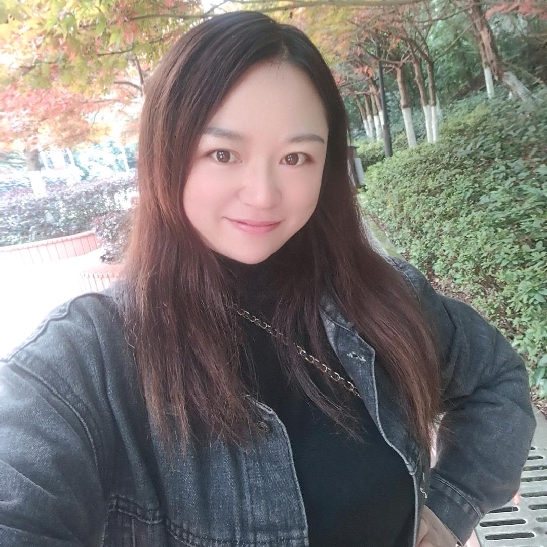 夏天的太阳。
