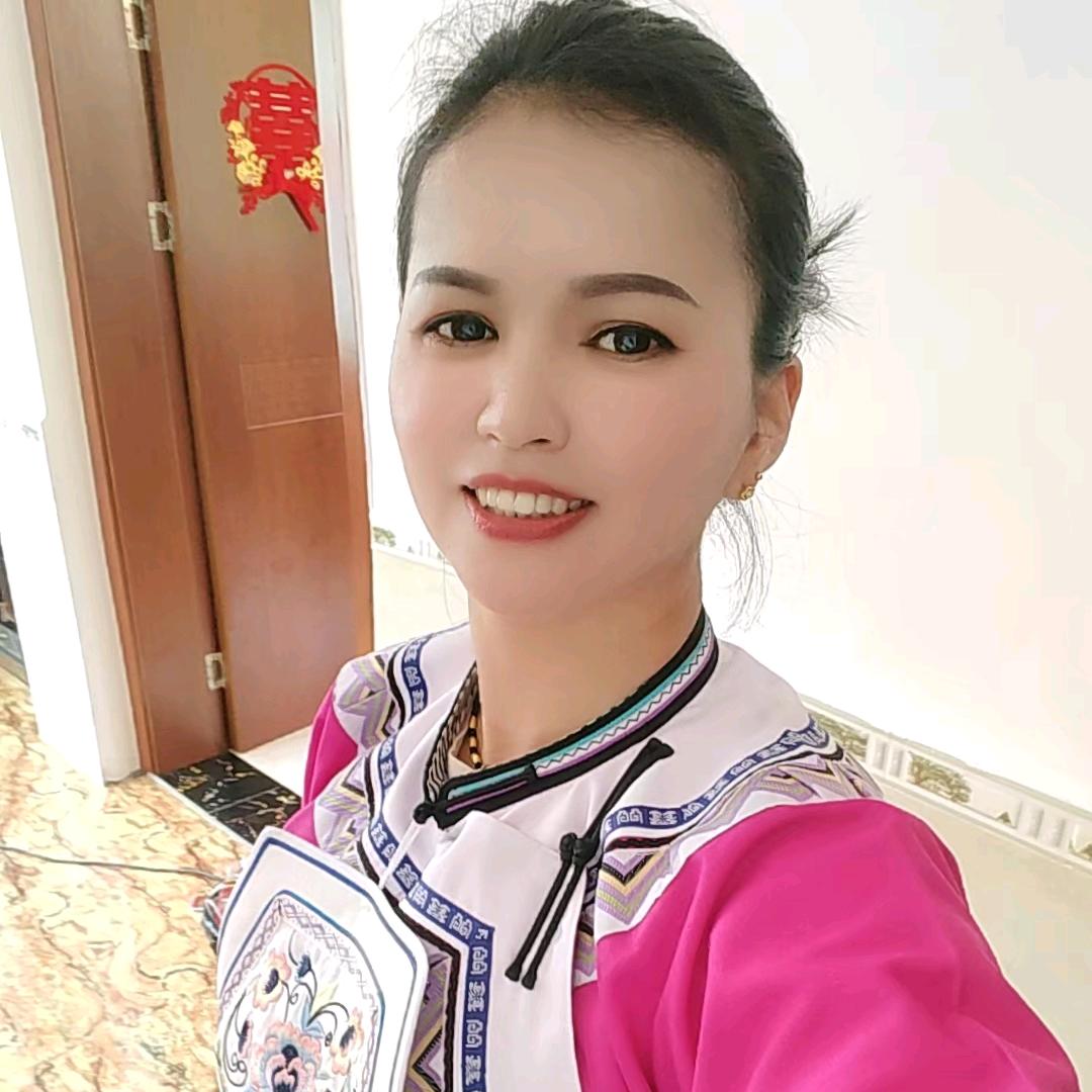 布依→_→花🌹
